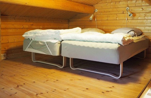 Hobro House | Charming "Norwegian" log cabin