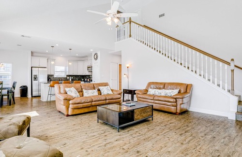 Pointe San Luis House | Charming Playa San Luis Getaway w/Gulf Views & Decks - Near Coast