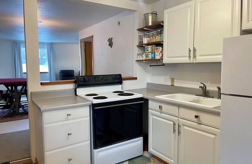 Jackson Apartment | Charming Private Stay Next to Snow King & Town Square
