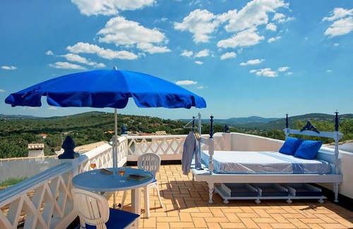 Sao Bras de Alportel Cottage | Charming 2 Bed Cottage with Private Pool and Wonderful Roof Terrace