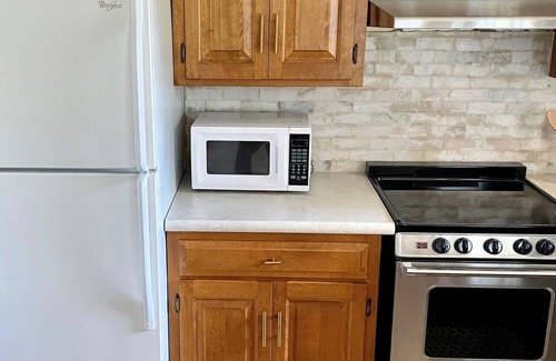 Walnut Creek House | Charming & quiet 2-bedroom house in Walnut Creek