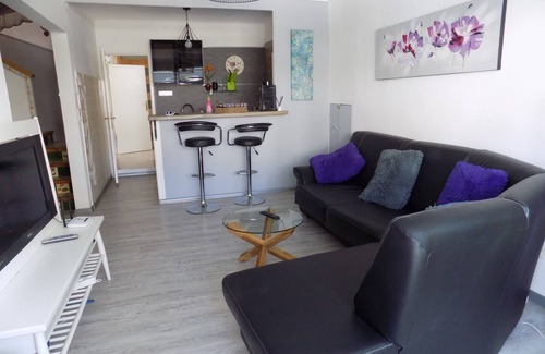 L'Escala House | Charming, quiet, comfortable villa with swimming pool, 600 meters from the beach