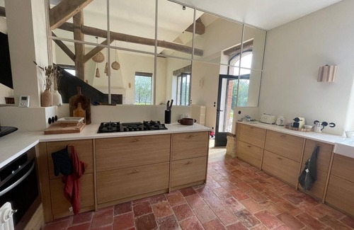 Moulicent House | Charming renovated farmhouse! View of the countryside