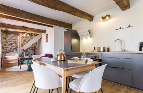 Saille Cottage | Charming Renovated House with Garden in the Heart of Salt Marshes, Close to Guérande and La Baule