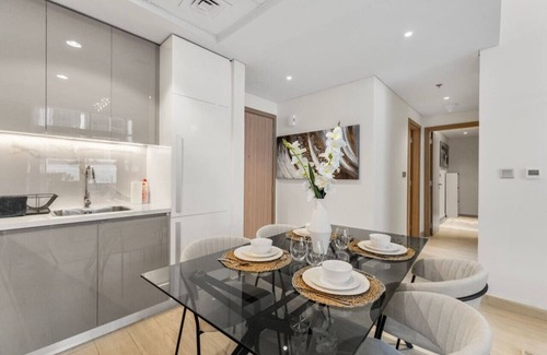 Nad Al Sheba Apartment | Charming Retreat 2-Bedroom Oasis