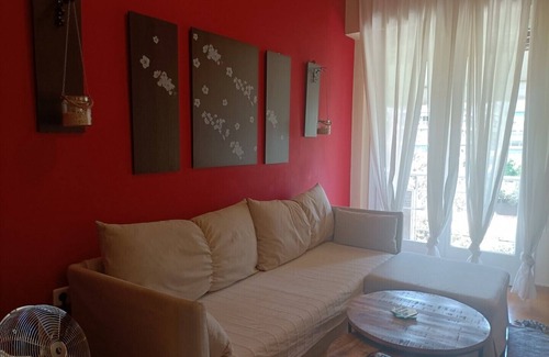 Pangrati Apartment | Charming Retreat
