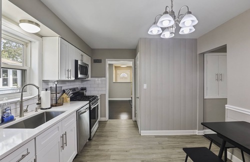 Des Plaines Villa | Charming Retreat in the Heart of Des Plaines by RedAwning