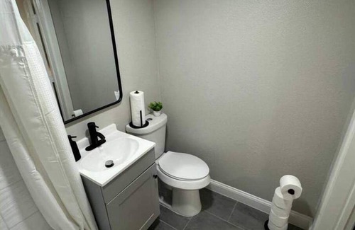 Brazoria Apartment | Charming Riverfront Gem
