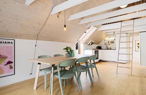 Stavanger Apartment | Charming Rooftop Apartment In Heart Of Stavanger