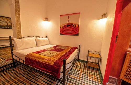 Dar Tazi House | Charming Room at riad in phenomenal Fès