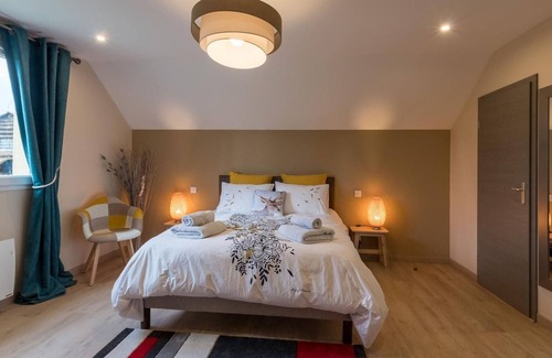 Vyans-le-Val Bed & Breakfast | Charming room for 2 with sauna and bikes in Vyans-le-Val
