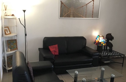 Conakry House | Charming room in our guest house