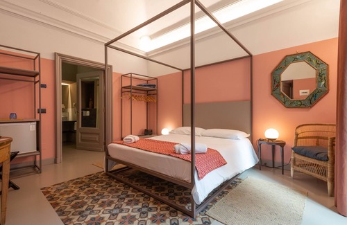 Catania City Centre Bed & Breakfast | charming rooms and parking in the heart of Catania city center