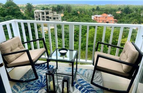 IronShore Estates House | Charming Sea View Town House Chefdriver Optional