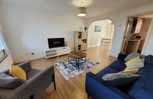 Clacton-on-Sea House | Charming Seafront Home at Martello Bay- 3 Bedroom house by Catchpole Stays