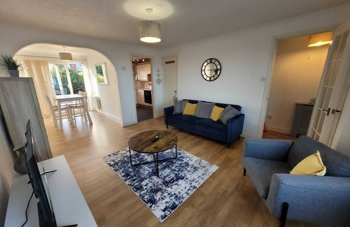 Clacton-on-Sea House | Charming Seafront Home at Martello Bay- 3 Bedroom house by Catchpole Stays