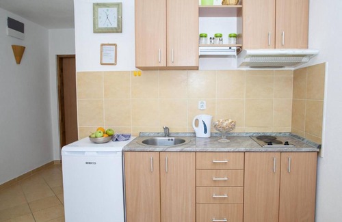 Kotor Municipality Apartment | Charming Seaside Escape in Kotor