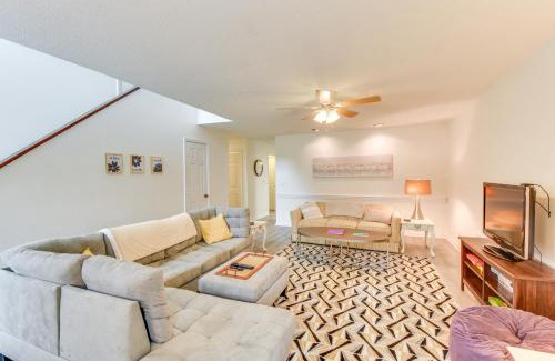 Keowee House | Charming Seneca Home - 3 Mi to Memorial Stadium!