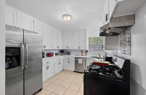 Willow Meadows/Willowbend Area House | Charming Shabby Chic Home-Minutes from Everything!