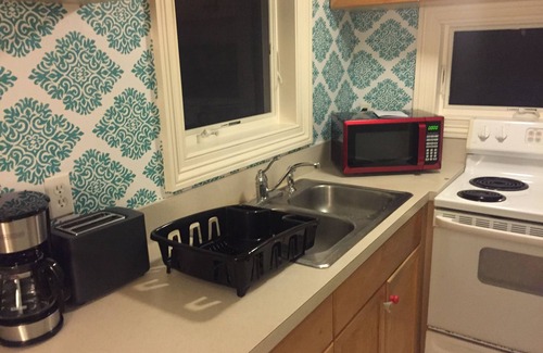 Old Naples Cottage | Charming stand alone Guest House in Naples, 2 blks to beach, 336 1/2 2nd Ave N