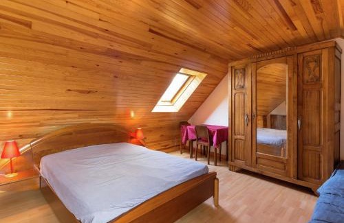 Pont-Croix House | Charming Stay in Pont-Croix