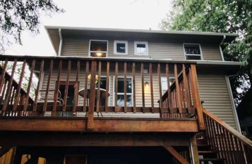 University District House | Charming Stay in Seattle’s Coveted Northeast Neighborhood