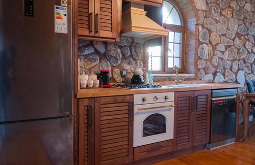 Orhangazi Villa | Charming Stone House with Private Pool and Nature View in Iznik, Bursa