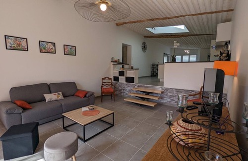 Montboyer Cottage | Charming Stone House with Private Garden, Near Swimming & Scenic Villages