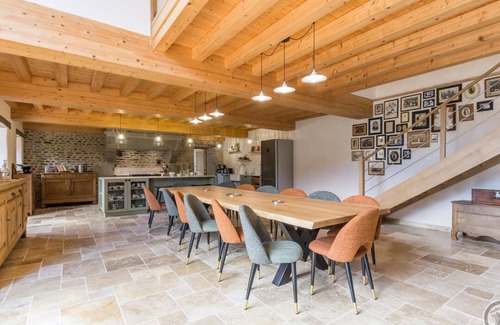 Ceaux Cottage | Charming Stone House with Garden in Céaux