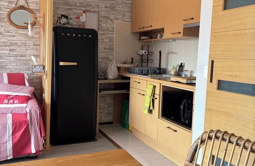 La Baule-Escoublac Apartment | Charming studio ideally located and facing the port of La Baule.