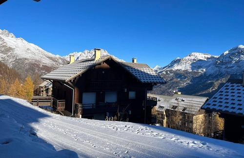 Puy-Saint-Vincent Apartment | Charming studio in chalet in Puy Saint Vincent 1700 for 4 people