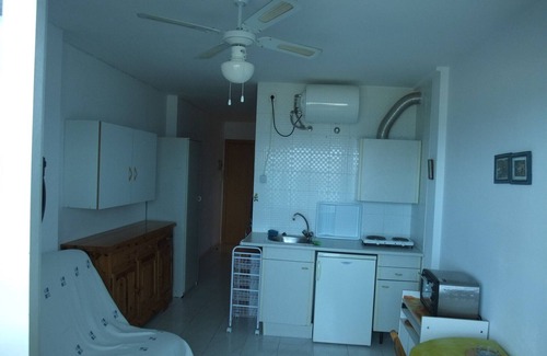 Empuriabrava Apartment | Charming studio 4 persons beachfront