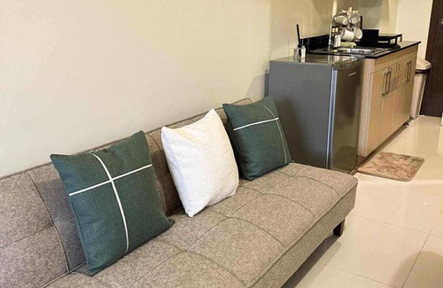 Baguio Condo | Charming Studio condo in fabulous Baguio with Netflix and complete Amenities