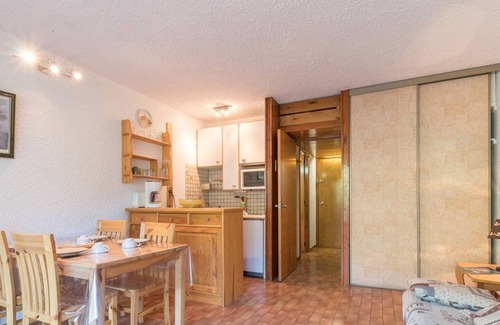 Saint-Chaffrey Apartment | Charming Studio with Mountain Views, Balcony, Private Parking, and Ski Locker - Serre-Chevalier