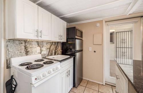 Tempe Apartment | Charming Studio Guest House in the Heart of Tempe