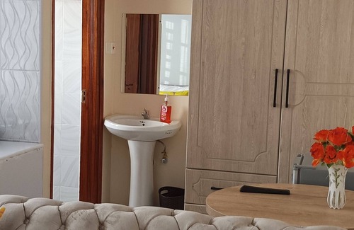 Nanyuki House | Charming studio in fantastic Nanyuki with WiFi
