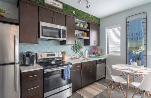 The Nations Apartment | Charming Studio with Private Deck in Nashville