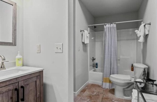 Blue Eye Apartment | Charming Sunset Treasure Lodge