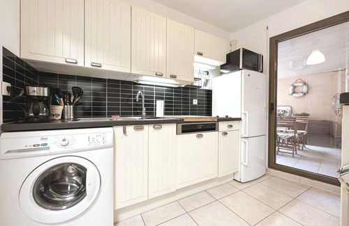 Antibes Old Town Apartment | Charming T2 near the Port Vauban d'Antibes