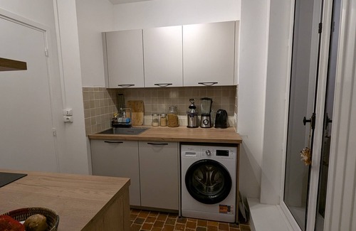 Lille Centre Ville Apartment | Charming T2 with balcony in Lille-Centre