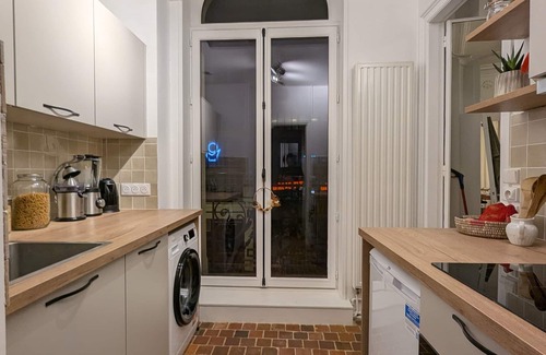 Lille Centre Ville Apartment | Charming T2 with balcony in Lille-Centre