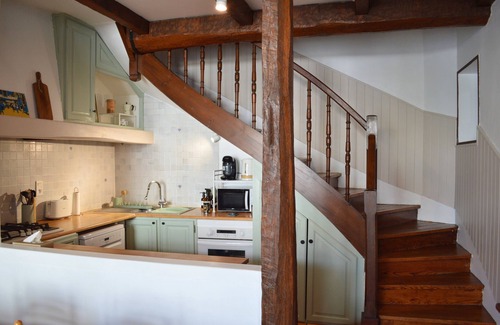 Hendaye House | Charming townhouse a few steps from Txingudi Bay