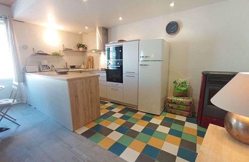 Etel House | Charming Townhouse in the Heart of Étel – classe3*