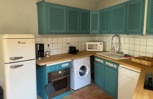 Chabanais House | Charming townhouse on chabanais oldest historic street