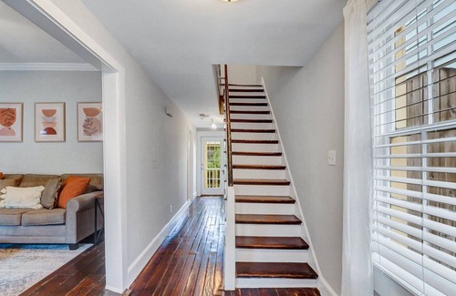 Beach Institute House | Charming Trio of Homes w/ Large Private Courtyard by Lucky Savannah