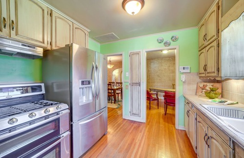 Florence Park Cottage | Charming Tusla Home ~ Half-Mi to Expo Square!