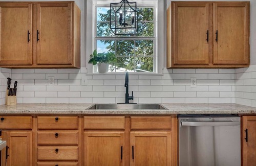 Temple House | Charming Tutor nestled in historical neighborhood