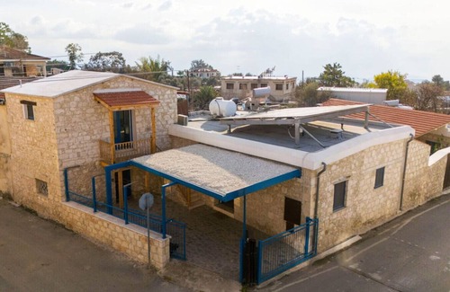 Peristerona Cottage | Charming Two-Bedroom Stone Cottage in the Heart of a Tranquil Cypriot Village