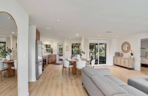 East Naples House | Charming Two-King-bedroom house in delightful Naples! Short drive to beaches!
