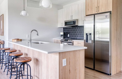 University Park Apartment | Charming University 2BR w/ W/D, Roof Deck, next to U of D, by Blueground